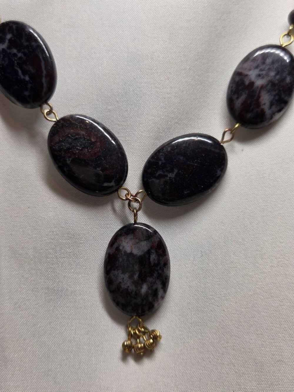 Stone Necklace - Picture 2 of 4